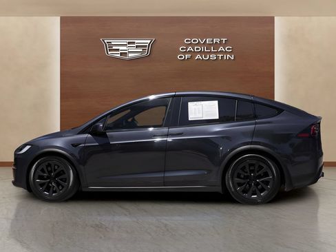 Used 2023 Tesla Model X AWD/4WD image 2
