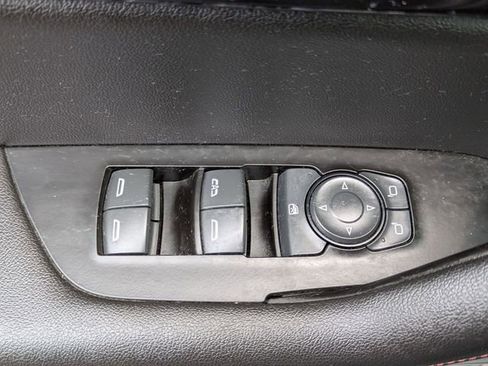 Used 2021 Chevrolet Blazer RS w/ Enhanced Convenience Package FWD image 15