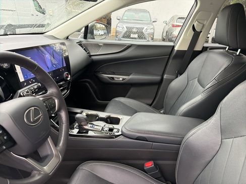 Used 2024 Lexus NX 350 AWD w/ Vision Package image 7