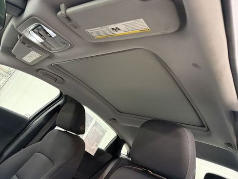 Used 2024 Chevrolet Malibu LT FWD image 22