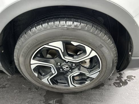 Used 2018 Honda CR-V Touring image 8