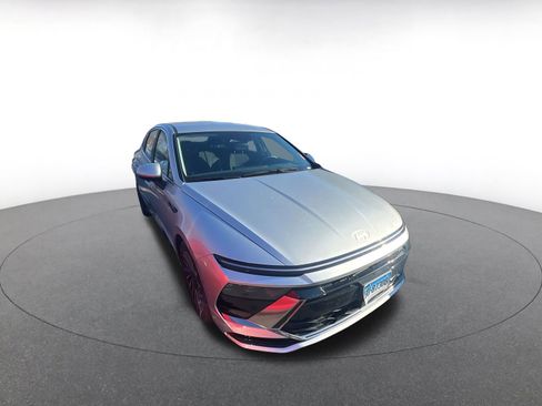Used 2025 Hyundai Sonata SEL image 5