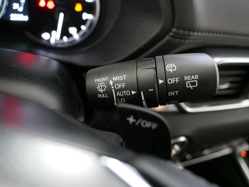 Used 2025 MAZDA CX-5 Signature AWD/4WD image 32