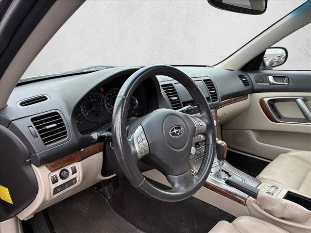 Used 2009 Subaru Outback 2.5i Limited AWD/4WD image 10