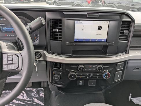 New 2026 Ford F250 XL AWD/4WD image 17