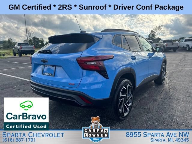 Used 2024 Chevrolet Trax RS w/ Sunroof Package FWD image 3