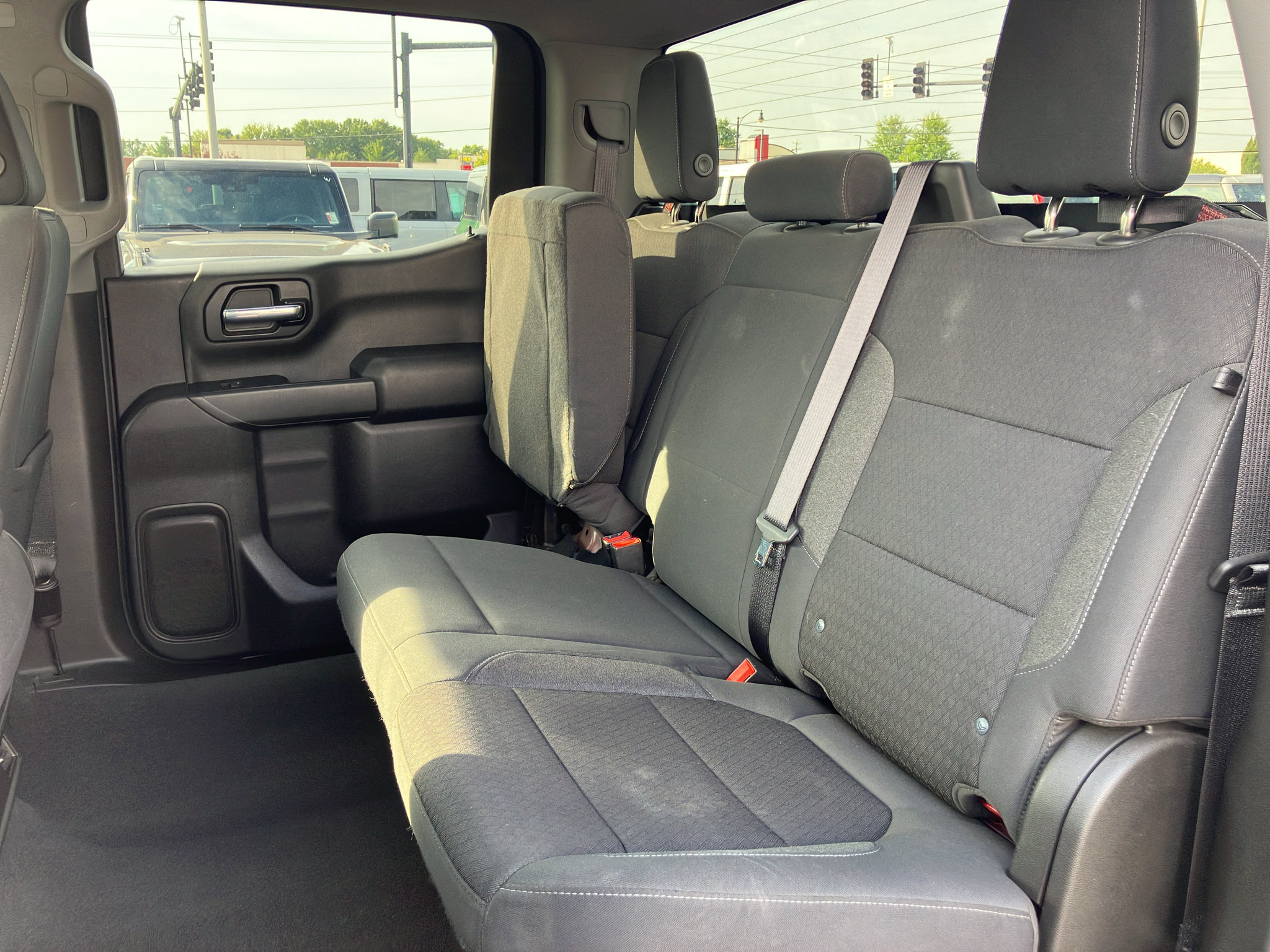 Used 2022 Chevrolet Silverado 1500 Custom w/ LPO, Dark Essentials Package AWD/4WD image 28