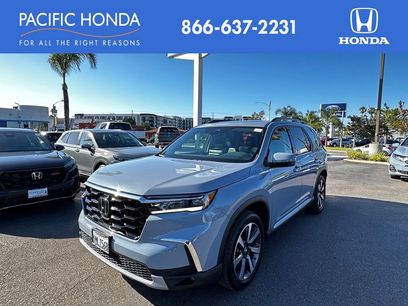 Used 2025 Honda Pilot Touring