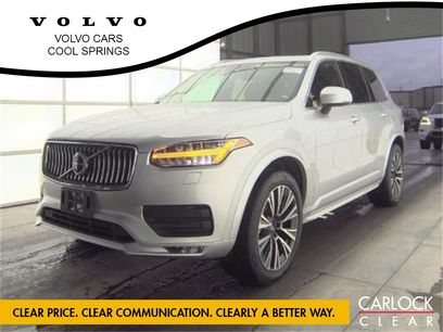 Used 2022 Volvo XC90 T6 Momentum w/ Advanced Package