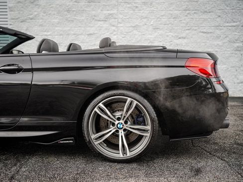 Used 2018 BMW M6 Convertible w/ Executive Package image 12