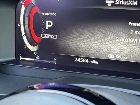 Used 2022 Nissan Rogue Platinum w/ Head-Up Display Package image 26