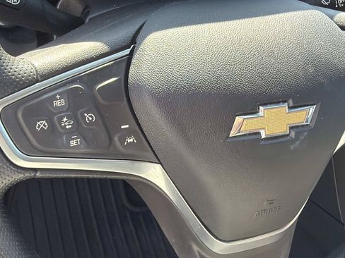 Certified 2022 Chevrolet Equinox LS w/ LS Convenience Package FWD image 13