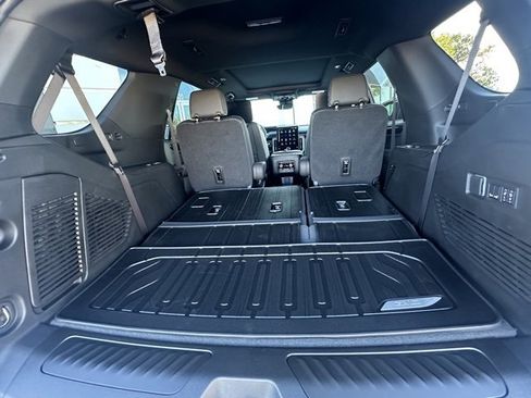 New 2026 GMC Yukon Elevation w/ Elevation Premium Package image 8