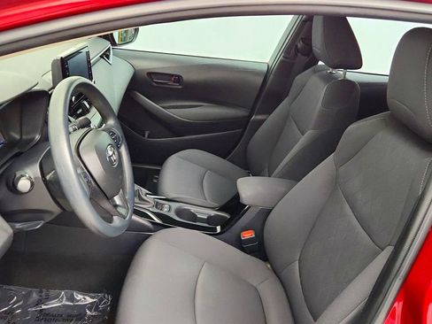 Used 2022 Toyota Corolla LE FWD image 19