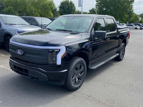 New 2025 Ford F150 Lightning Flash image 3
