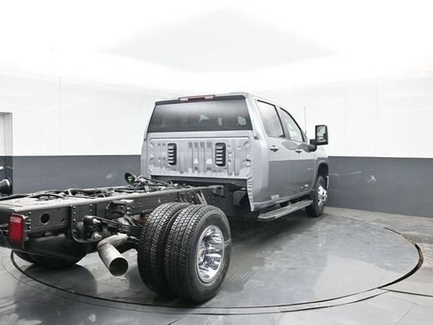 New 2026 Chevrolet Silverado 3500 LT w/ Convenience Package image 14