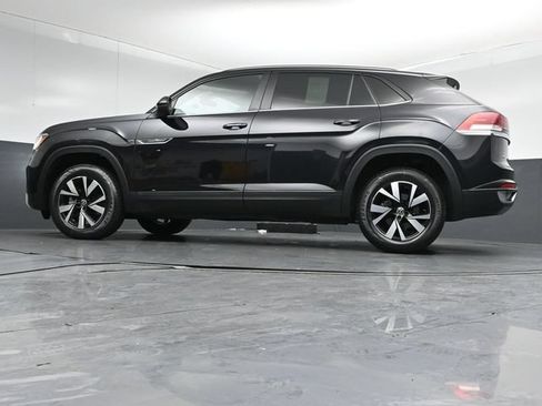 Used 2022 Volkswagen Atlas Cross Sport SE AWD/4WD image 39