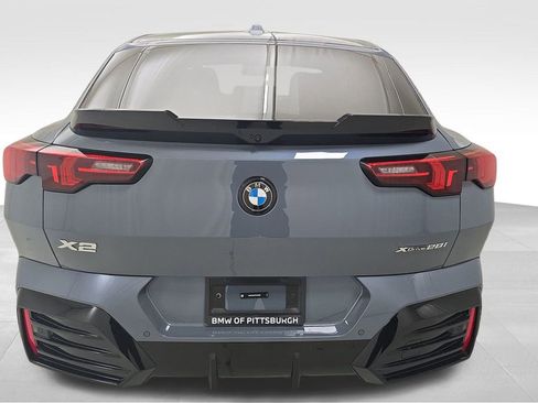 New 2026 BMW X2 xDrive28i w/ Technology Package AWD/4WD image 8