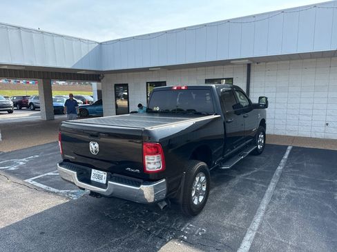 Used 2023 RAM 3500 Big Horn w/ Level 1 Equipment Group AWD/4WD image 3