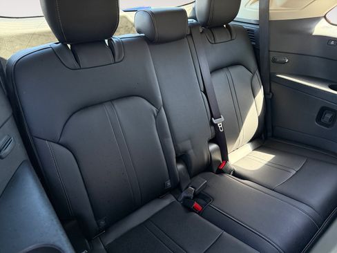 Certified 2024 MAZDA CX-90 3.3 Turbo w/ Preferred Plus AWD/4WD image 18