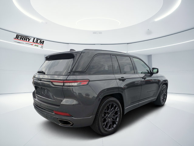 Certified 2025 Jeep Grand Cherokee Summit w/ Obsidian Package AWD/4WD image 3