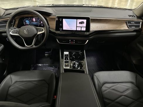 New 2026 Volkswagen Atlas SE image 26