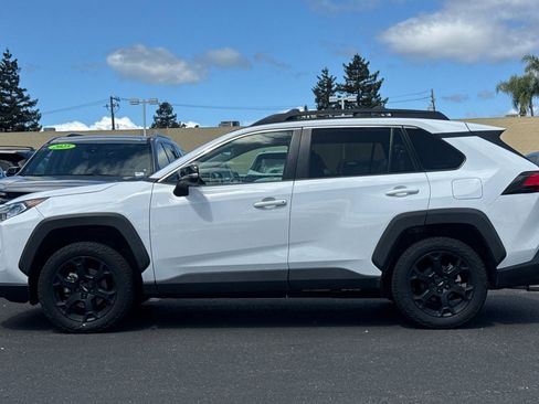 Used 2020 Toyota RAV4 TRD Off-Road w/ TRD Off-Road Weather Package AWD/4WD image 8