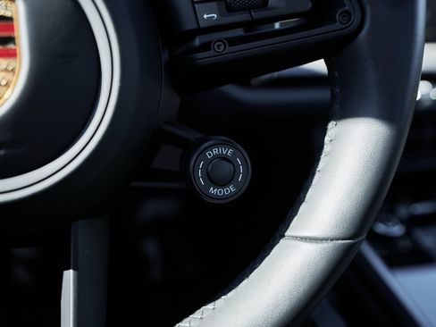 Used 2024 Porsche 911 Carrera S w/ Sport Package image 49