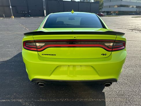 Used 2023 Dodge Charger R/T w/ Plus Group image 4