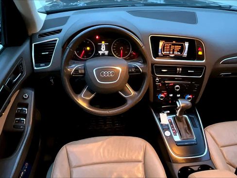 Used 2017 Audi Q5 2.0T Premium Plus w/ Premium Plus Package AWD/4WD image 6