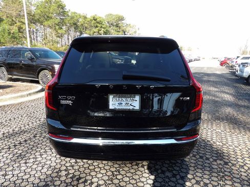 New 2026 Volvo XC90 T8 Ultra w/ Protection Package Premier AWD/4WD image 6