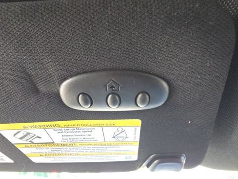 Used 2018 Ford Explorer XLT w/ Equipment Group 202A FWD image 43