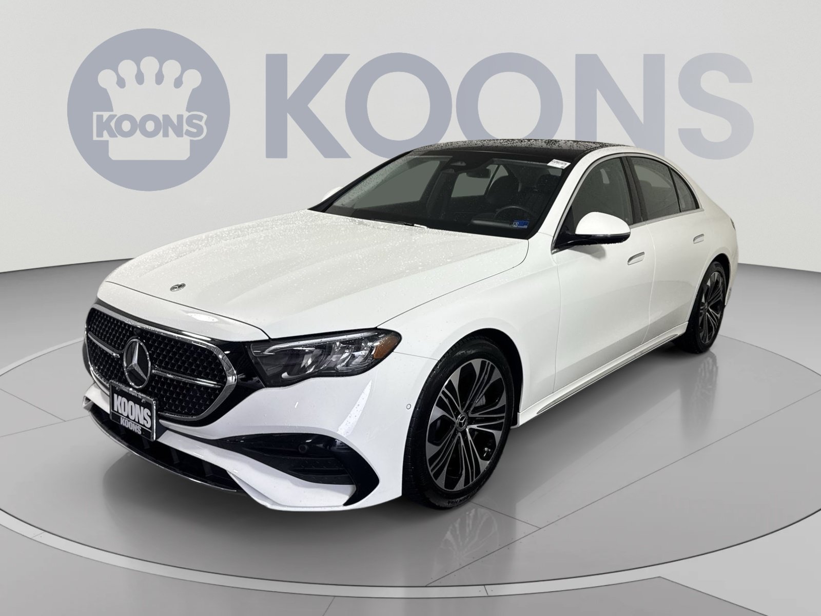 Used 2025 Mercedes-Benz E 450 4MATIC Sedan image 1