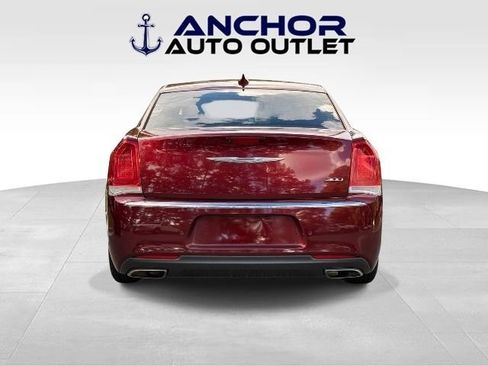 Used 2015 Chrysler 300 Limited w/ 300 Premium Group RWD image 7