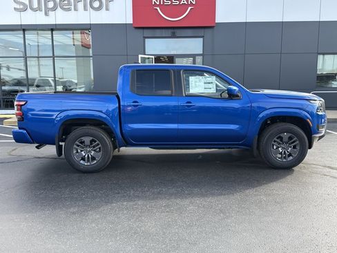 New 2026 Nissan Frontier SV image 2