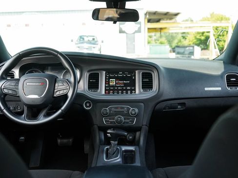 Used 2023 Dodge Charger SXT RWD image 10