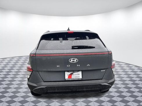 Used 2024 Hyundai Kona SEL image 6