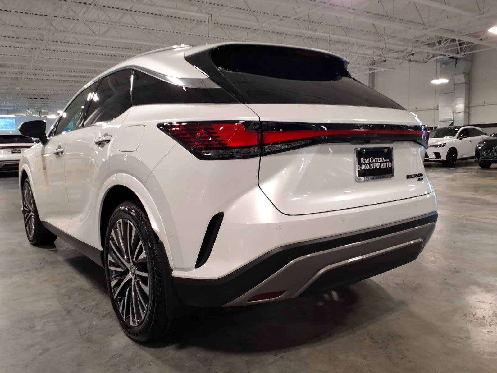New 2026 Lexus RX 350h AWD/4WD image 14
