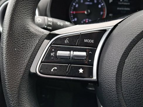 Used 2023 Kia Forte LXS image 20