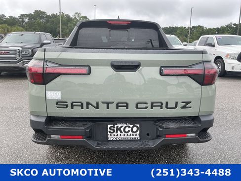 Used 2024 Hyundai Santa Cruz SEL w/ Activity Package FWD image 4
