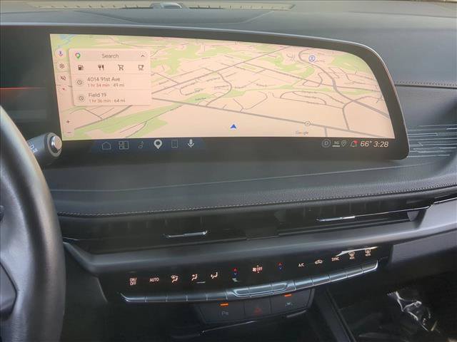 Used 2025 Cadillac XT4 Premium Luxury FWD image 12