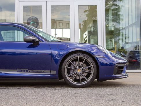 Used 2024 Porsche 911 Carrera T w/ Sportdesign Package RWD image 5