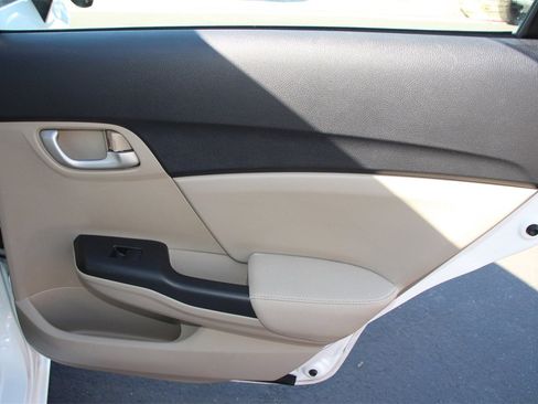 Used 2015 Honda Civic SE image 23