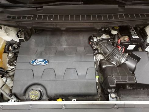 Used 2015 Ford Edge Titanium w/ Equipment Group 302A image 6
