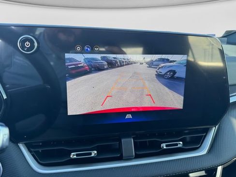 Certified 2026 Chevrolet Equinox LT FWD image 16