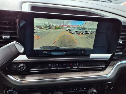 Used 2024 Chevrolet Silverado 2500 LTZ image 6