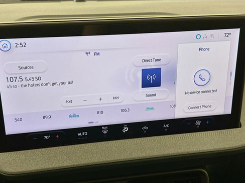 Used 2025 Ford Maverick XLT FWD image 19