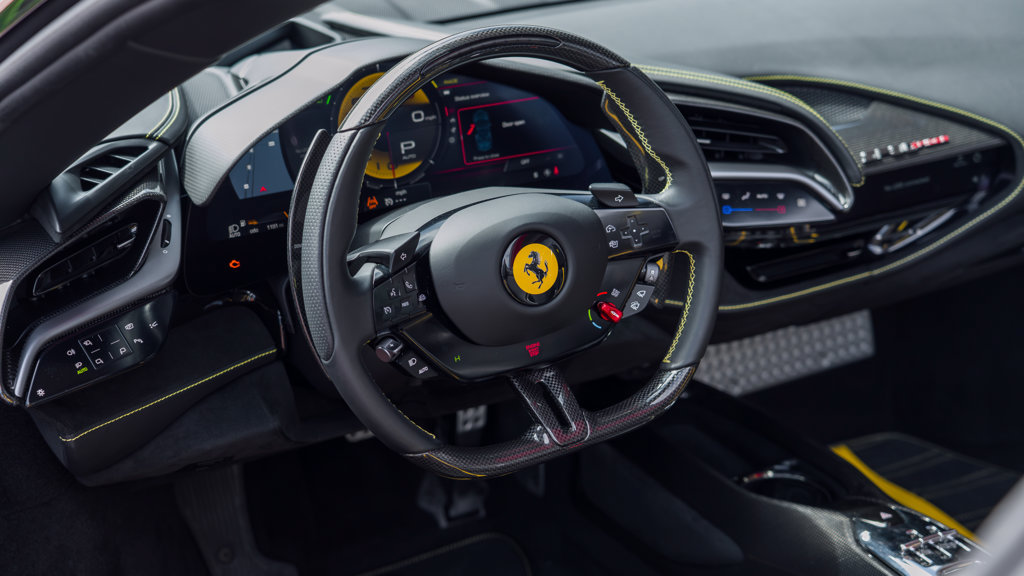 Used 2025 Ferrari SF90 Spider AWD/4WD image 18
