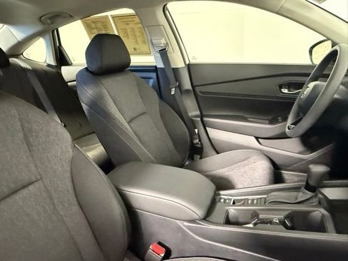 Used 2025 Honda Accord SE image 45