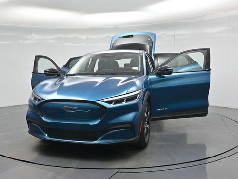 New 2026 Ford Mustang Mach-E Select image 29